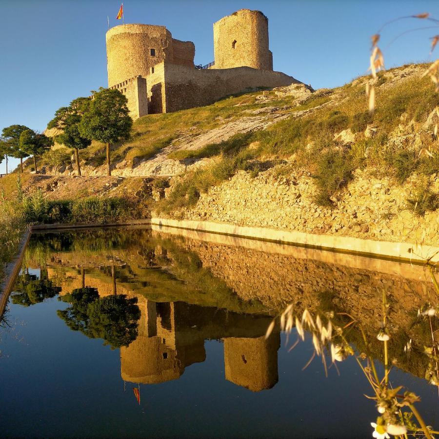Azafran Consuegra Pensionat Exteriör bild