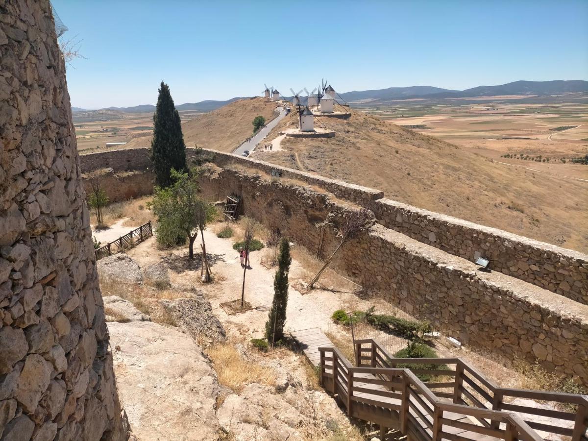 Azafran Consuegra Pensionat Exteriör bild